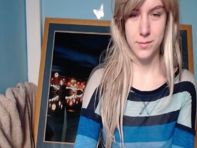Live sex webcam photo for VeronikaLike #271789278