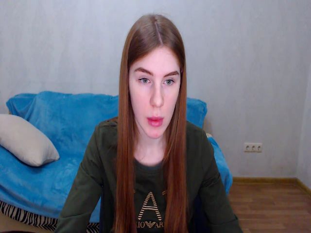 Live sex webcam photo for Vesnyshka #272309550