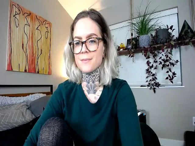 Live sex webcam photo for ViVerdure #272037963