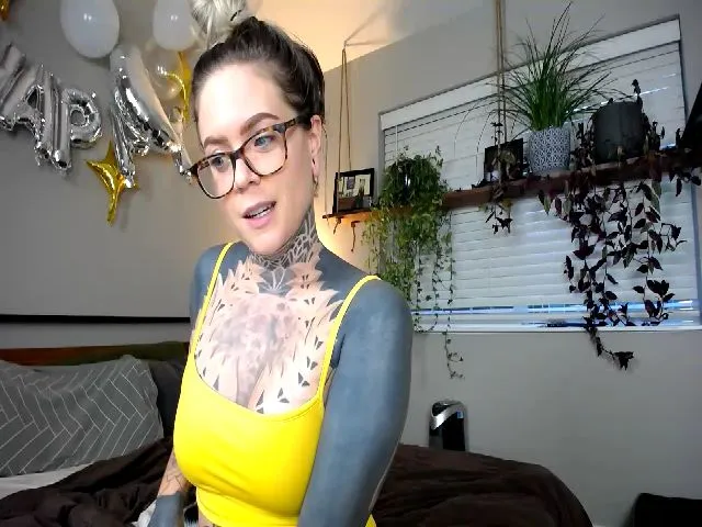 Live sex webcam photo for ViVerdure #272431754