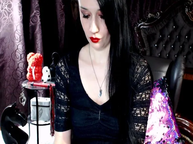 Live sex webcam photo for VictoryVega #272246237