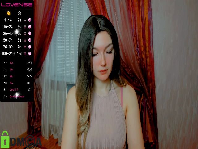 Live sex webcam photo for VikkiShelby #272066008