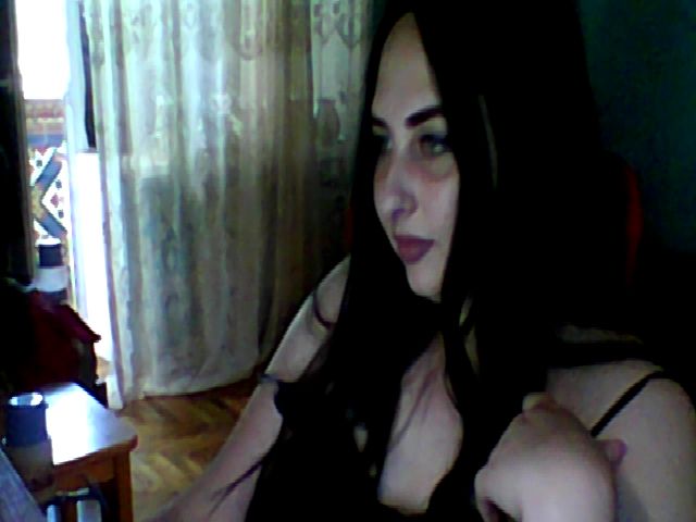 Live sex webcam photo for Viktoriia_7 #273652235