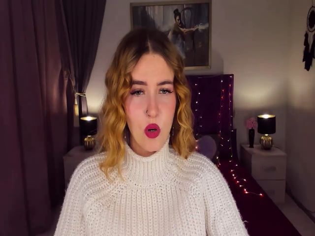 Live sex webcam photo for ViolaRose #271886221