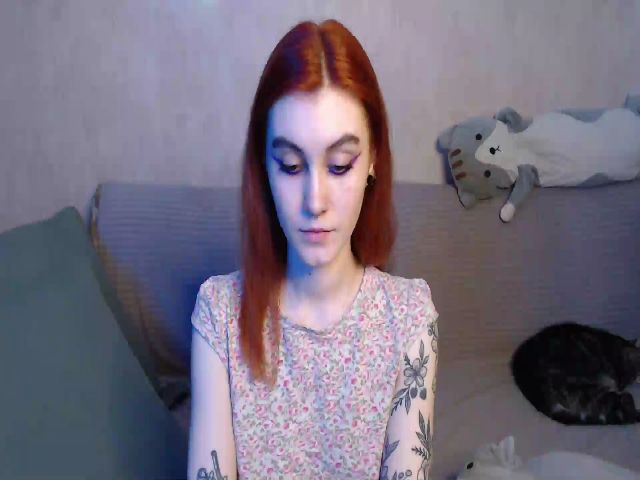 Live sex webcam photo for Viola_May #272857320