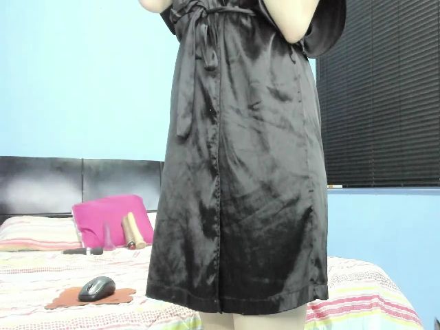 Live sex webcam photo for Violet21_ #273781688