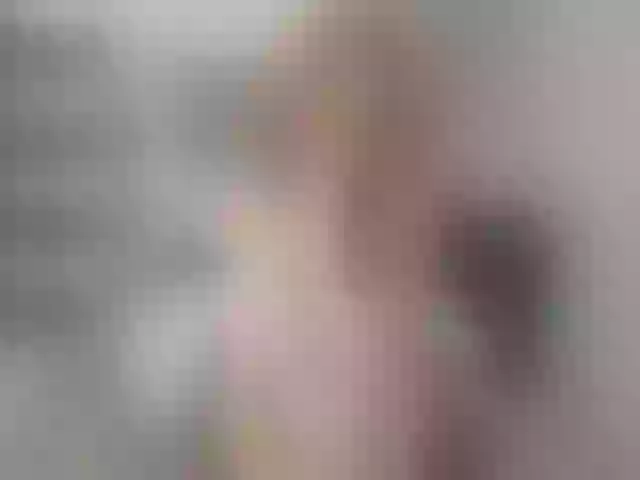 Live sex webcam photo for Violet_120 #272435401
