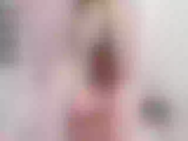 Live sex webcam photo for Violet_120 #272693490