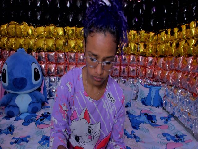 Live sex webcam photo for Violet_Fit #272967997