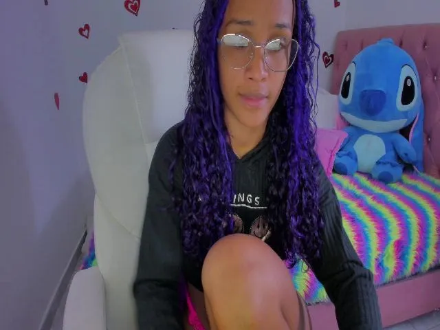 Live sex webcam photo for Violet_Fit #273346215