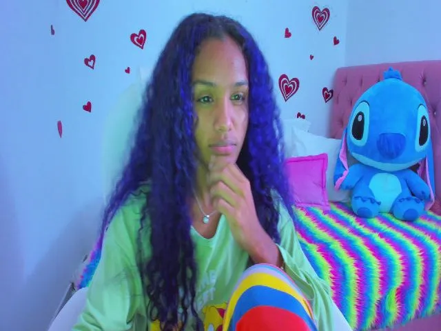 Live sex webcam photo for Violet_Fit #273416930