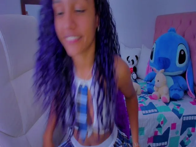 Live sex webcam photo for Violet_Fit #275073196