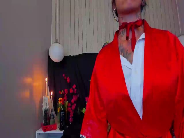 Live sex webcam photo for VioletaRoux #272394999