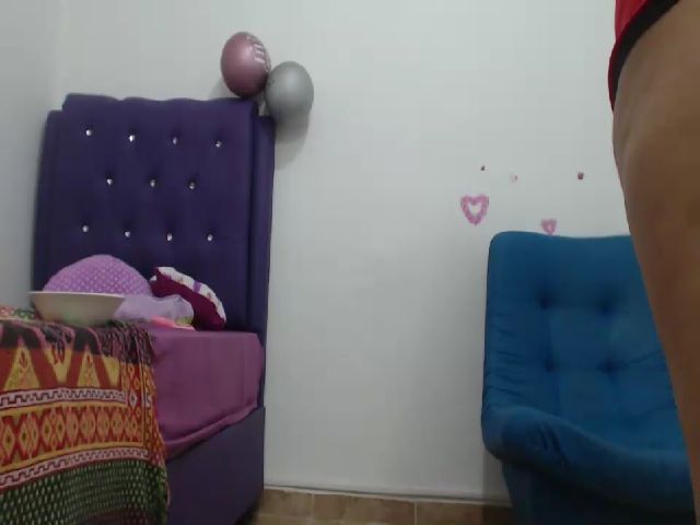 Live sex webcam photo for Violeta_97 #274489095