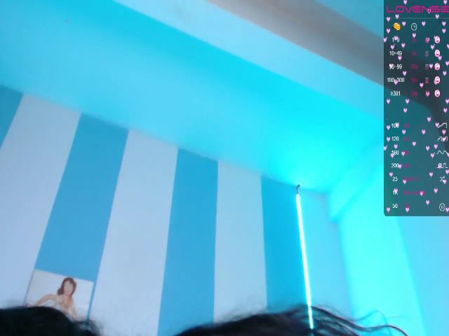 Live sex webcam photo for Violeta_star #273211078