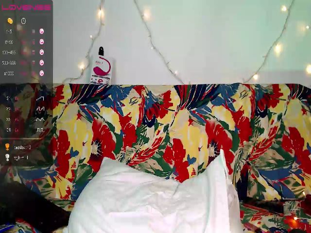 Live sex webcam photo for Violetajames #272534857