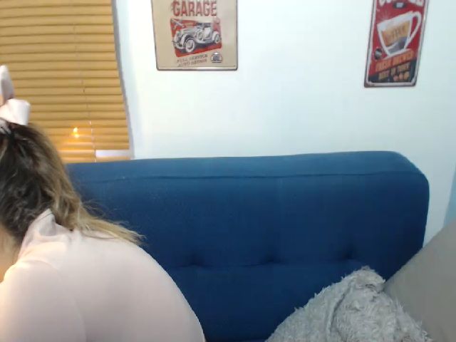 Live sex webcam photo for Violetasweett #271721818