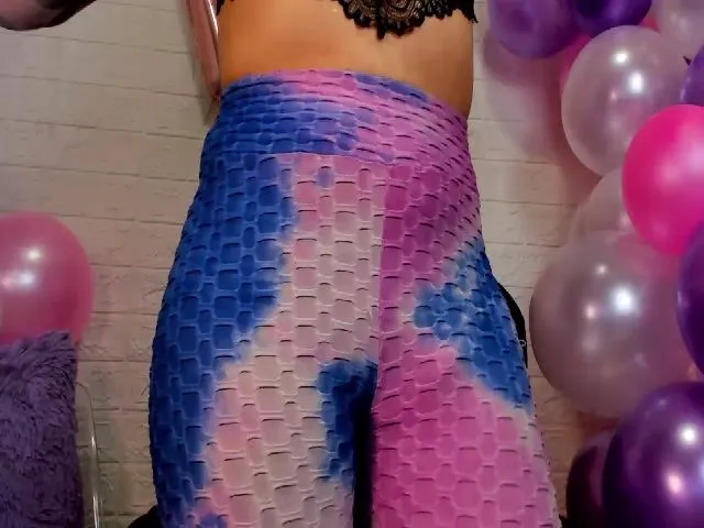 Live sex webcam photo for Violetatoo #272155398