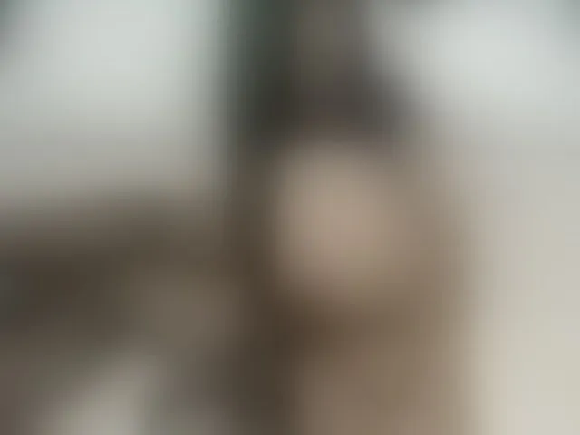 Live sex webcam photo for Violett_000 #272330346