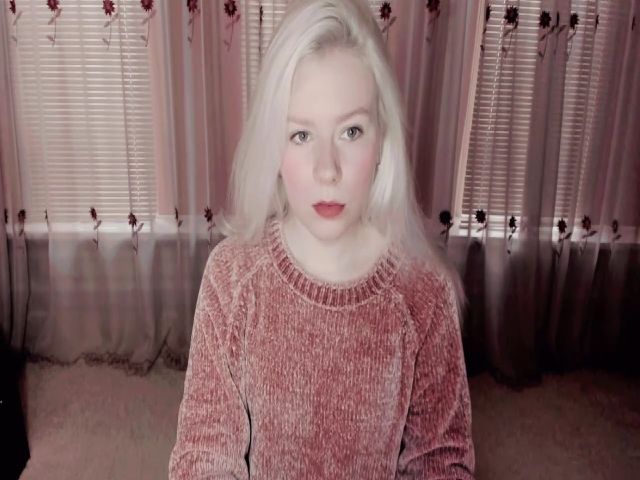 Live sex webcam photo for Violetta33 #271966758