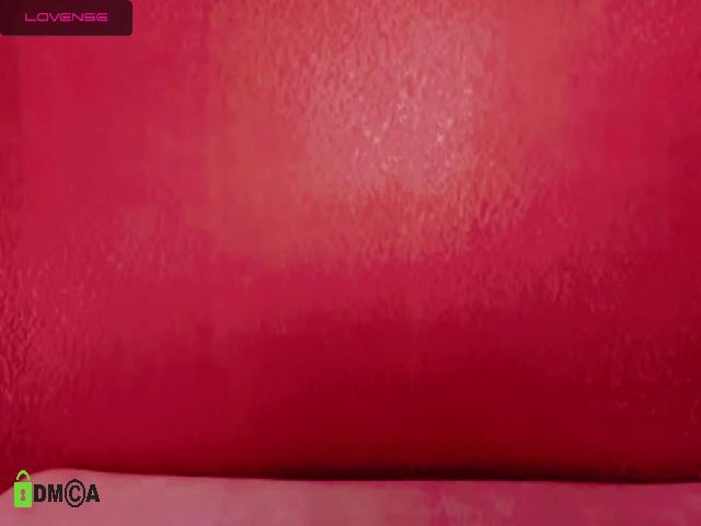 Live sex webcam photo for Violetta33 #272896005