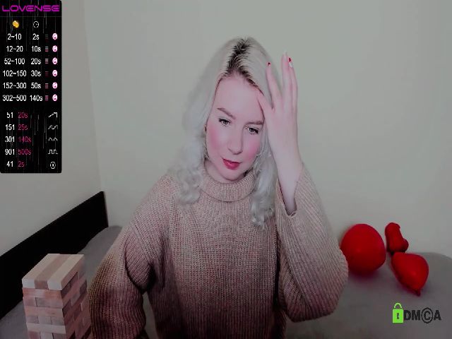 Live sex webcam photo for Violetta33 #273212768