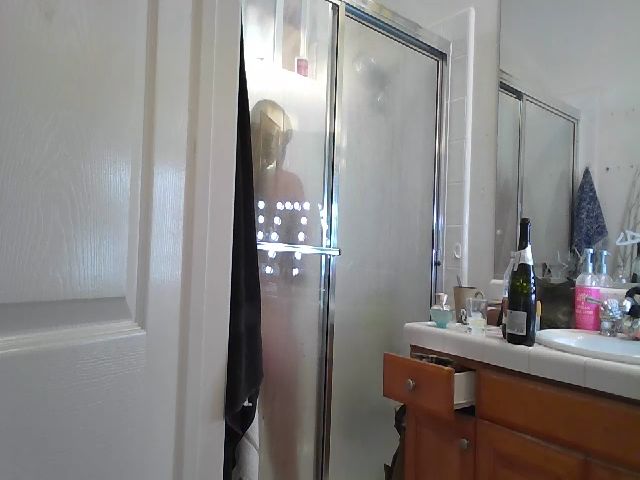 Live sex webcam photo for Viper710 #271749308