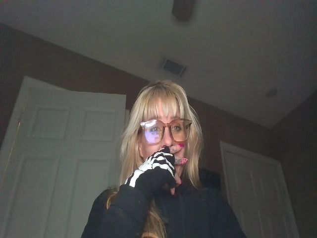 Live sex webcam photo for Viper710 #271851756