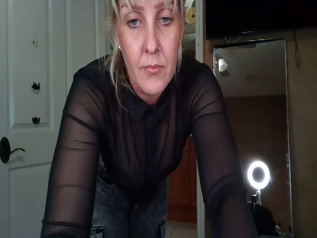 Live sex webcam photo for Viper710 #271928492