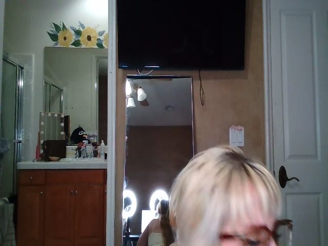 Live sex webcam photo for Viper710 #271931740