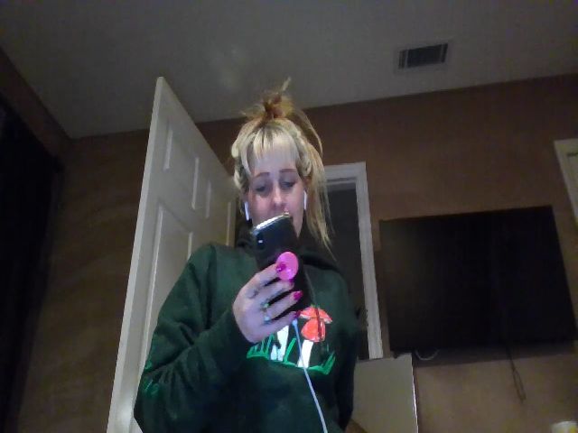 Live sex webcam photo for Viper710 #271964139