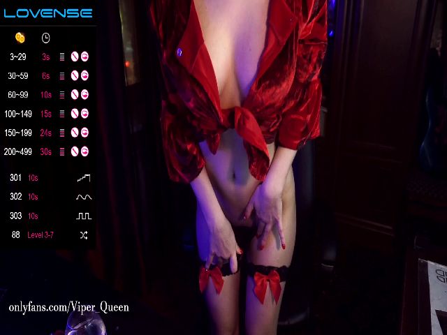 Live sex webcam photo for Viper_Queen #272191953