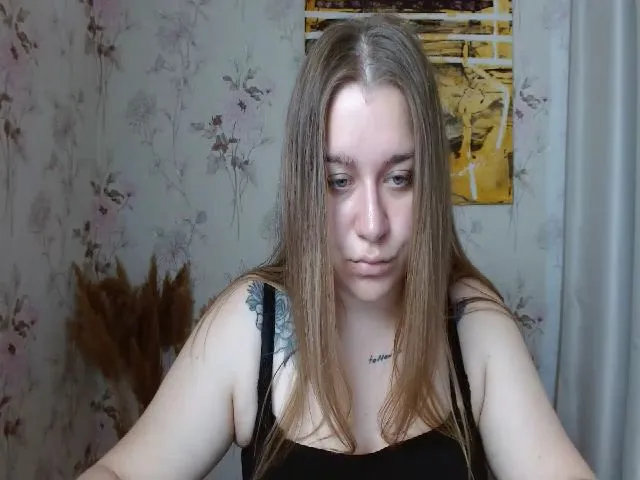 Live sex webcam photo for Vivi_sweet #273794464