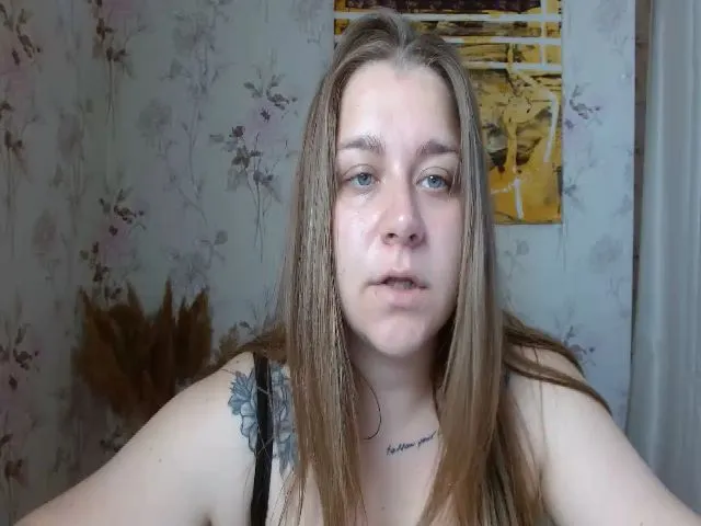 Live sex webcam photo for Vivi_sweet #273795700