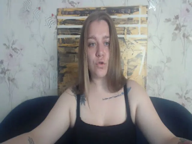 Live sex webcam photo for Vivi_sweet #273813035