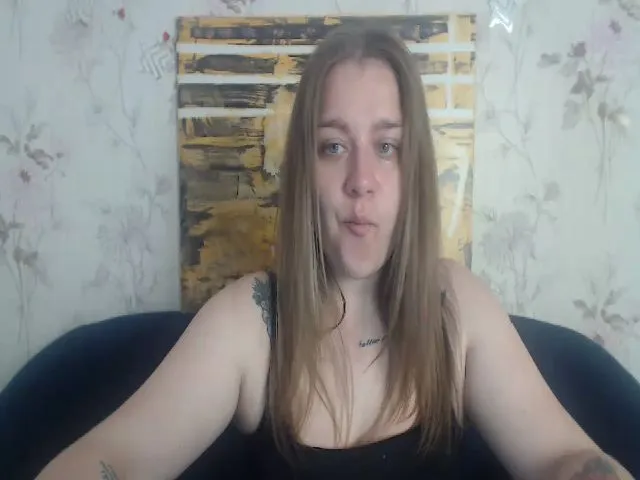 Live sex webcam photo for Vivi_sweet #273813413