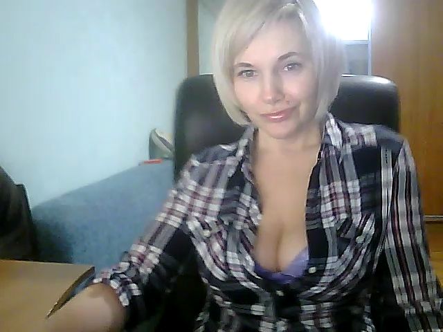 Live sex webcam photo for Vivid_Glance #271691902