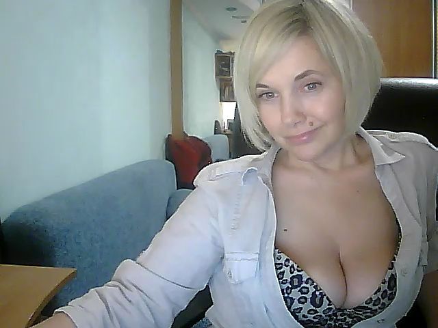 Live sex webcam photo for Vivid_Glance #271822351