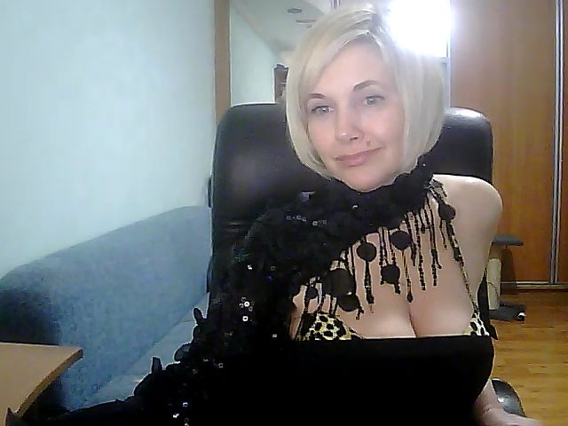 Live sex webcam photo for Vivid_Glance #271925519