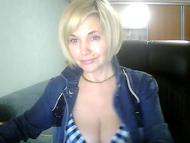 Live sex webcam photo for Vivid_Glance #271971122