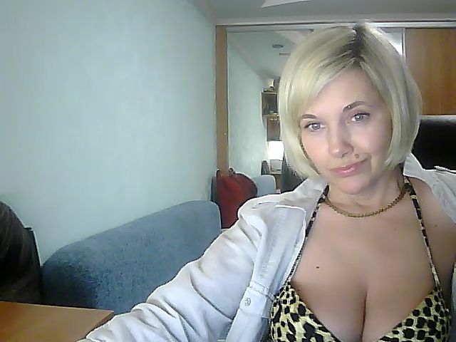 Live sex webcam photo for Vivid_Glance #272196312