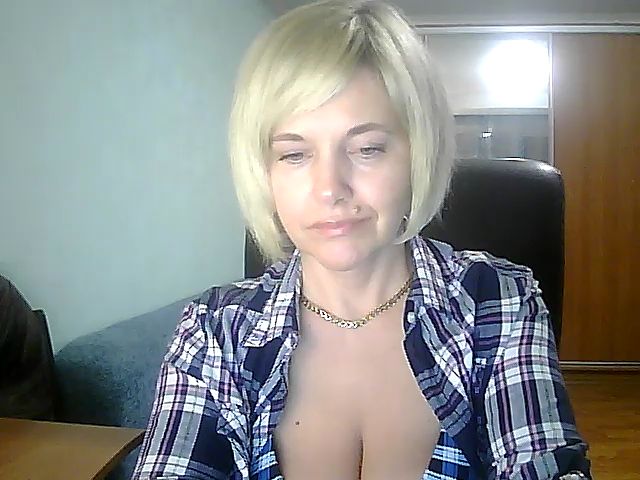 Live sex webcam photo for Vivid_Glance #272232775