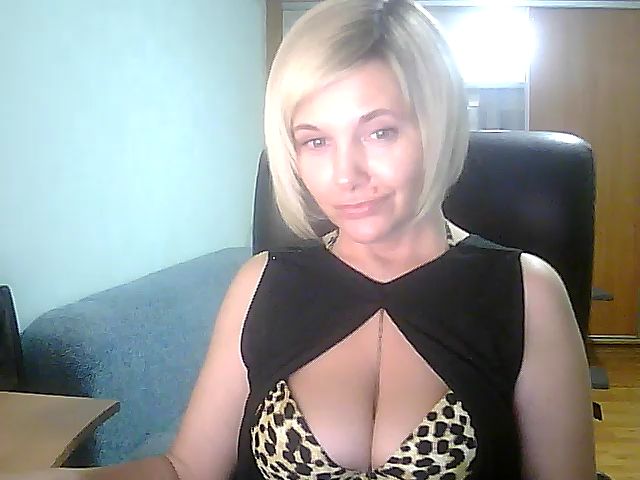 Live sex webcam photo for Vivid_Glance #272636539