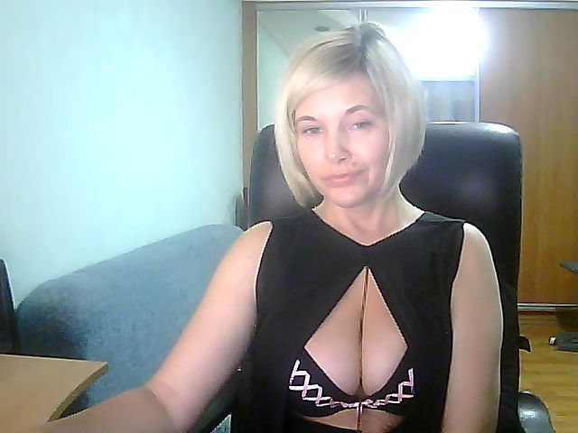 Live sex webcam photo for Vivid_Glance #272648390