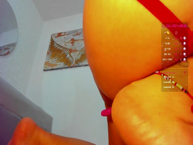 Live sex webcam photo for Wandathoms #273300391