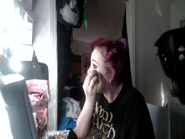 Live sex webcam photo for Weetziebabe #271687787