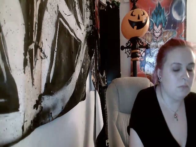 Live sex webcam photo for Weetziebabe #271787225