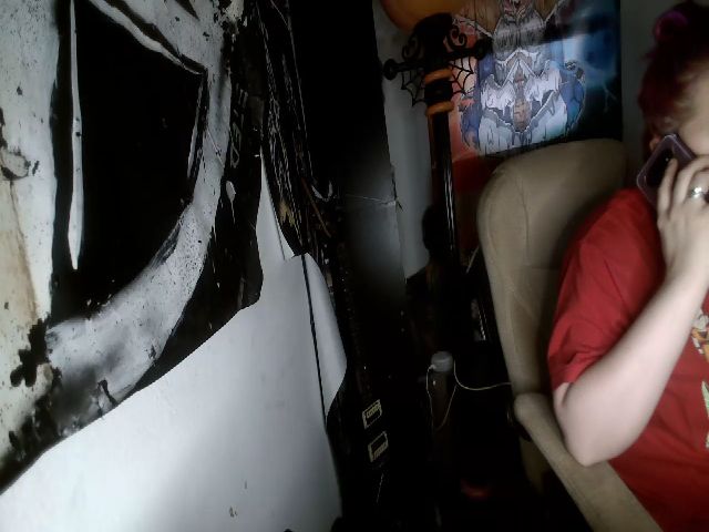 Live sex webcam photo for Weetziebabe #271831929