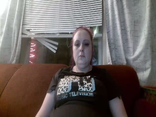 Live sex webcam photo for Weetziebabe #271950019