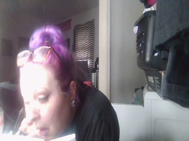 Live sex webcam photo for Weetziebabe #272082740